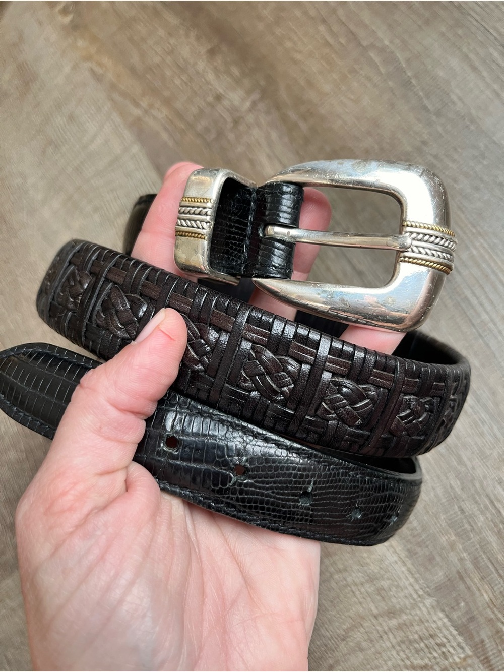 Women’s black leather belt woven silver gold tone buckle 34